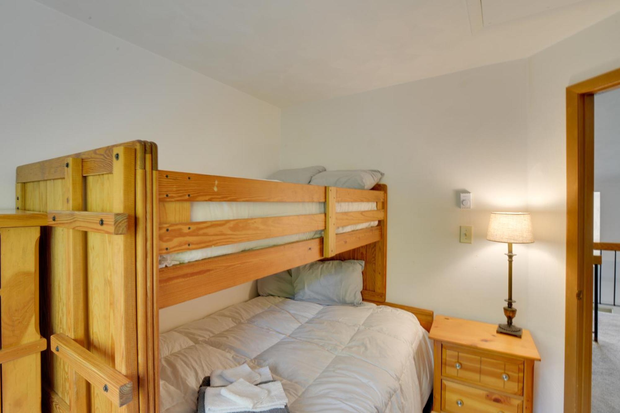 Charming Hidden Valley Resort Home Walk To Slopes Champion Eksteriør billede